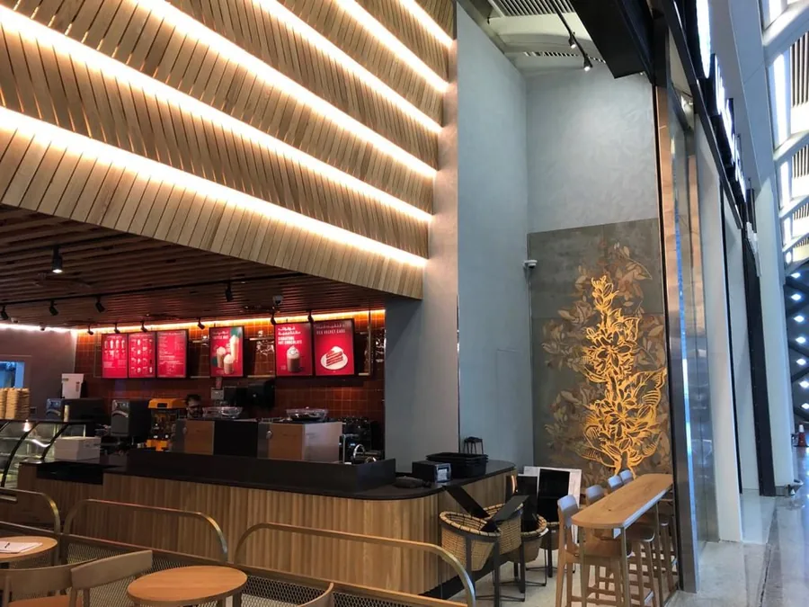 Starbucks — Madinah